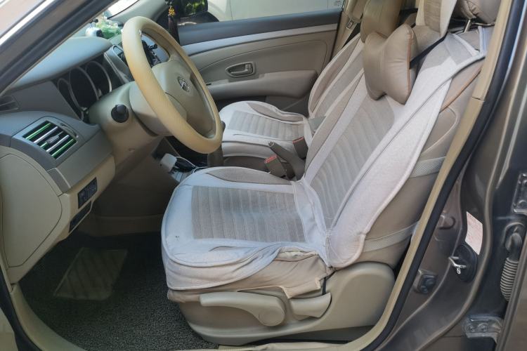 Used Nissan Sylphy 2012 Classic 1.6XE Manual Comfort Edition Left Front Seat
