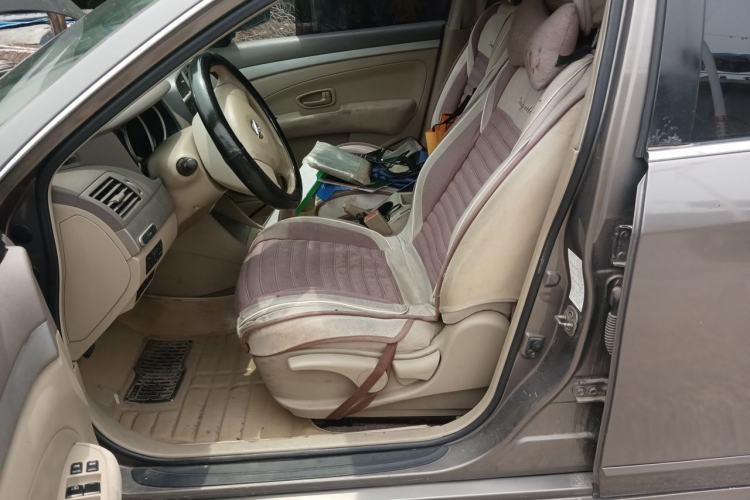 Used Nissan Sylphy 2012 Classic 1.6XE Manual Comfort Edition Left Front Seat