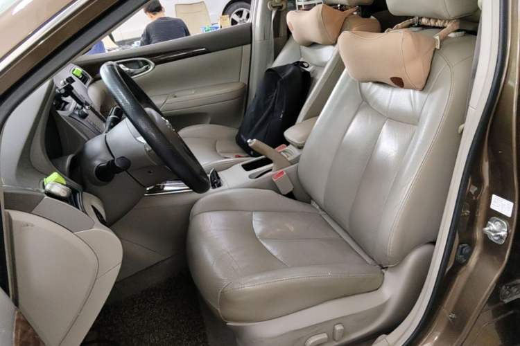 Used Nissan Sylphy 2012 1.6 XL CVT Luxury Edition Left Front Seat