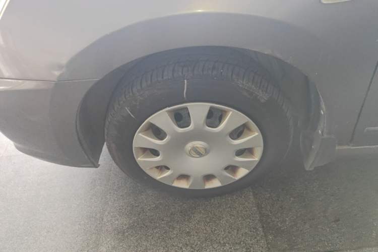 Used Nissan Sylphy 2012 Classic 1.6XE Automatic Comfort Edition Left Front Wheel Hub