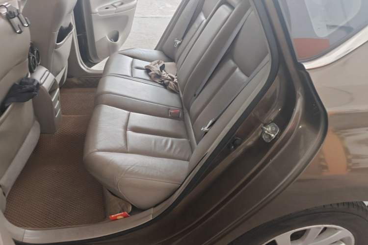 Used Nissan Sylphy 2012 1.6 XL CVT Luxury Edition Left Rear Seat