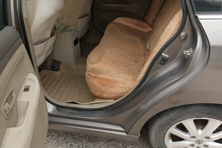 Used Nissan Sylphy 2012 Classic 1.6XE Manual Comfort Edition Left Rear Seat