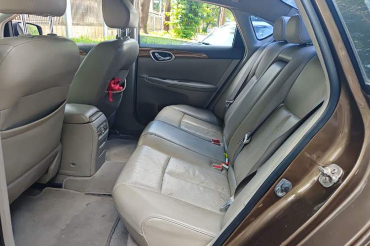 Used Nissan Sylphy 2012 1.8XL CVT Luxury Edition Left Rear Seat