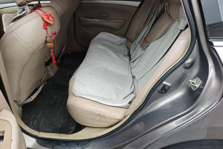 Used Nissan Sylphy 2012 Classic 1.6XE Manual Comfort Edition Left Rear Seat