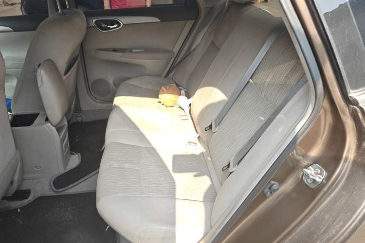 Used Nissan Sylphy 2012 1.8XE CVT Comfort Edition Left Rear Seat