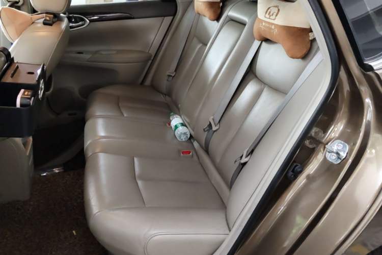 Used Nissan Sylphy 2012 1.6 XL CVT Luxury Edition Left Rear Seat