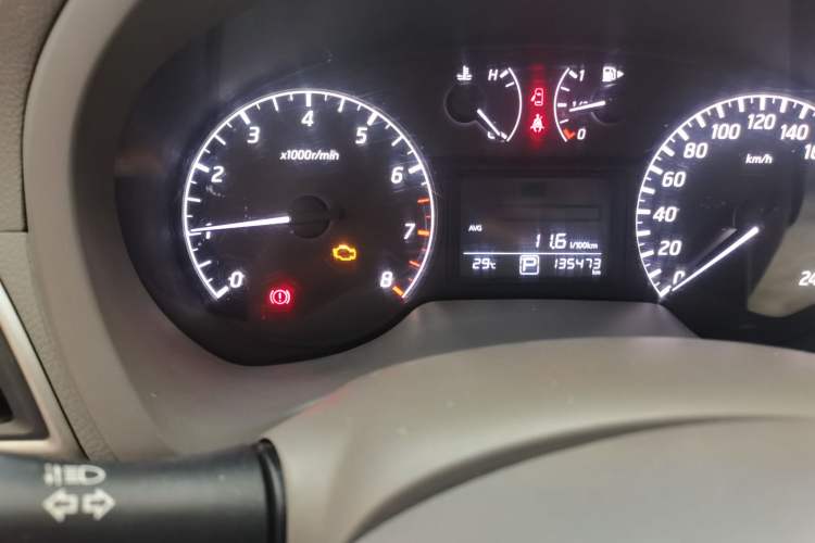 Used Nissan Sylphy 2012 1.6 XL CVT Luxury Edition Odometer Close Up