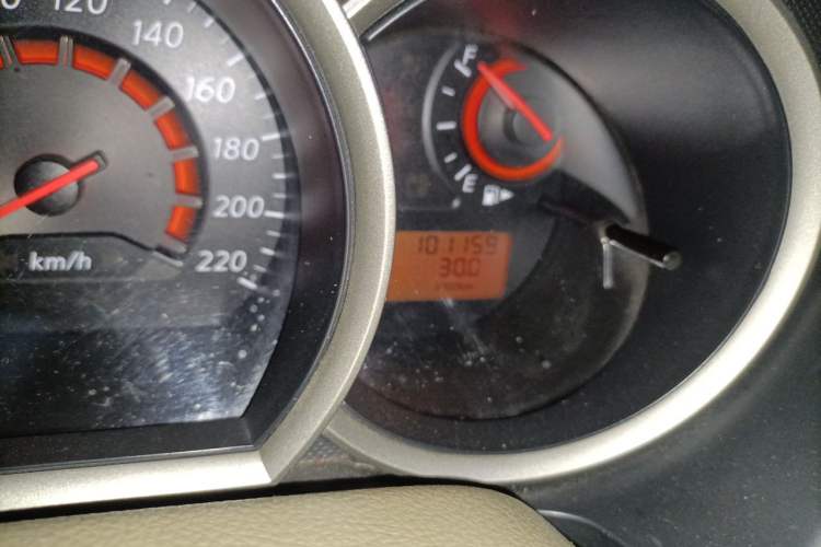 Used Nissan Sylphy 2012 Classic 1.6XE Manual Comfort Edition Odometer Close Up