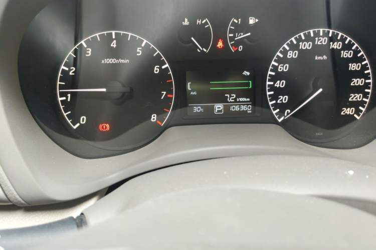 Used Nissan Sylphy 2012 1.6 XL CVT Luxury Edition Odometer Close Up