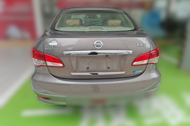 Used Nissan Sylphy 2012 Classic 1.6XE Manual Comfort Edition Rear