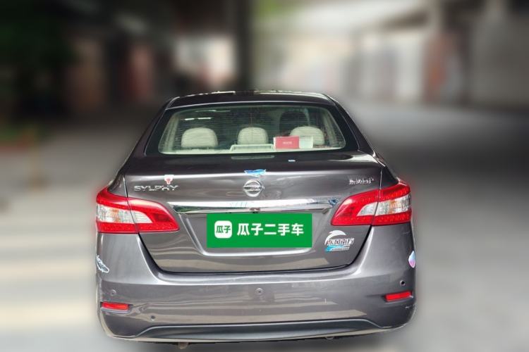Used Nissan Sylphy 2012 Classic 1.6 XL Automatic Luxury Edition Rear