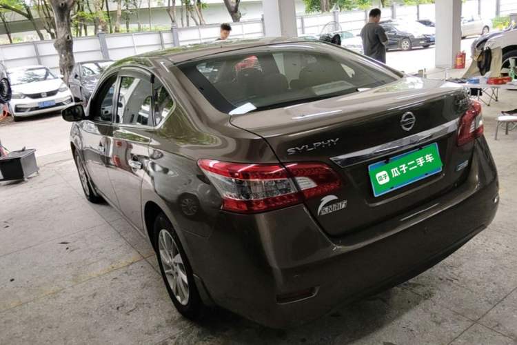 Used Nissan Sylphy 2012 1.6 XL CVT Luxury Edition Rear Left 45 Deg