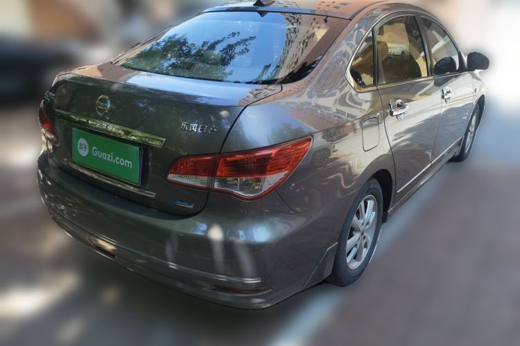 Used Nissan Sylphy 2012 Classic 1.6XE Manual Comfort Edition Rear Right 45 Deg