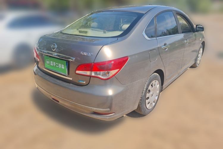 Used Nissan Sylphy 2012 Classic 1.6XE Manual Comfort Edition Rear Right 45 Deg