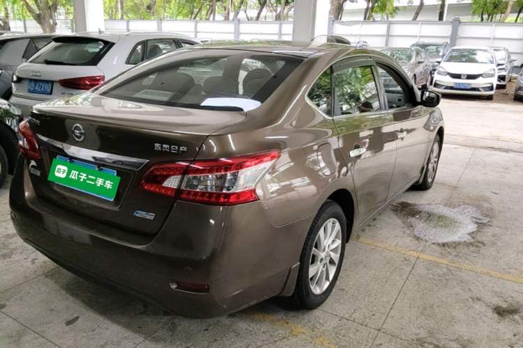 Used Nissan Sylphy 2012 1.6 XL CVT Luxury Edition Rear Right 45 Deg