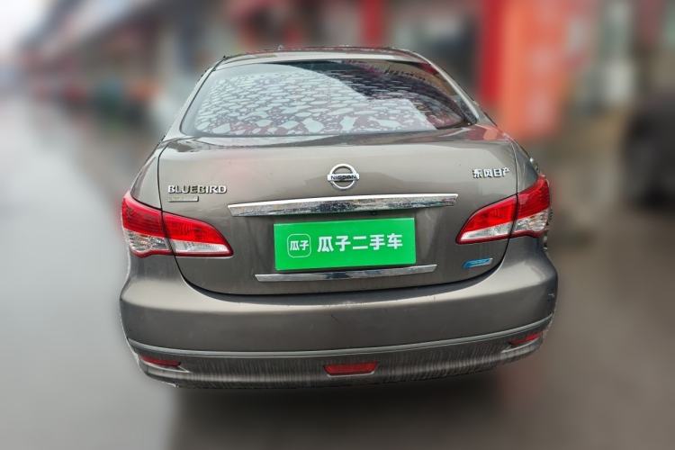 Used Nissan Sylphy 2012 Classic 1.6XE Manual Comfort Edition Rear