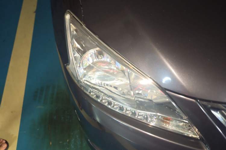 Used Nissan Sylphy 2012 1.6 XL CVT Luxury Edition Right Front Headlight