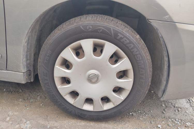 Used Nissan Sylphy 2012 Classic 1.6XE Automatic Comfort Edition Right Front Wheel Hub