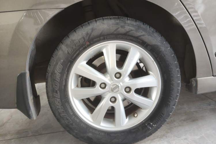Used Nissan Sylphy 2012 Classic 1.6XE Automatic Comfort Edition Right Rear Wheel Hub