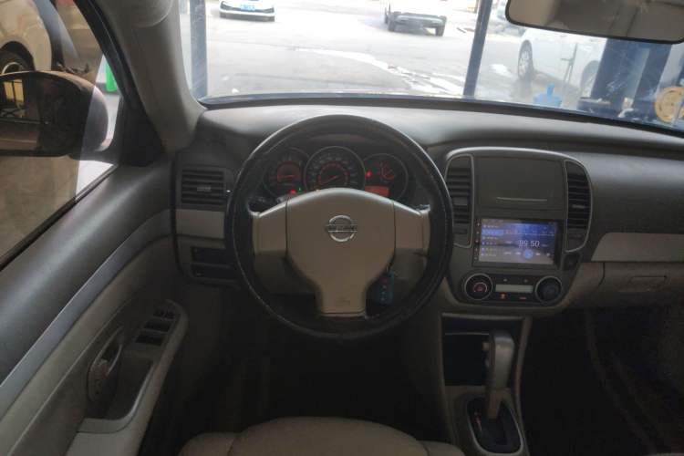Used Nissan Sylphy 2012 Classic 1.6XE Automatic Comfort Edition Steering Wheel