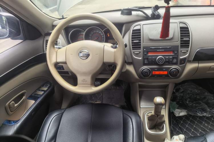 Used Nissan Sylphy 2012 Classic 1.6XE Manual Comfort Edition Steering Wheel