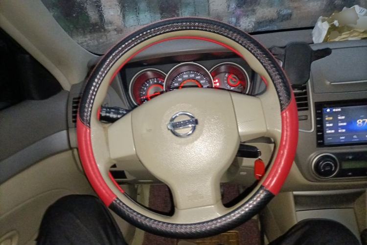 Used Nissan Sylphy 2012 Classic 1.6XE Manual Comfort Edition Steering Wheel