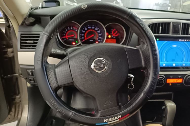 Used Nissan Sylphy 2012 Classic 1.6XE Automatic Comfort Edition Steering Wheel