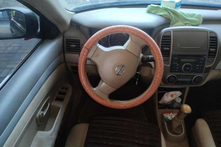 Used Nissan Sylphy 2012 Classic 1.6XE Manual Comfort Edition Steering Wheel
