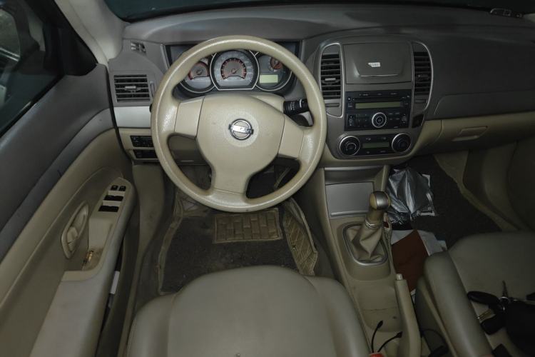 Used Nissan Sylphy 2012 Classic 1.6XE Manual Comfort Edition Steering Wheel
