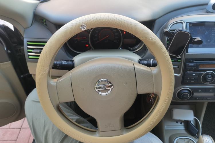 Used Nissan Sylphy 2012 Classic 1.6XE Manual Comfort Edition Steering Wheel