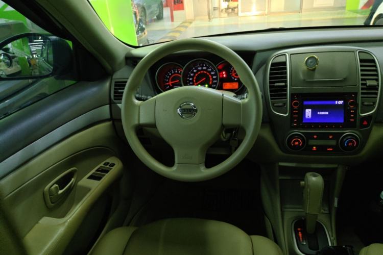 Used Nissan Sylphy 2012 Classic 1.6XE Automatic Comfort Edition Steering Wheel