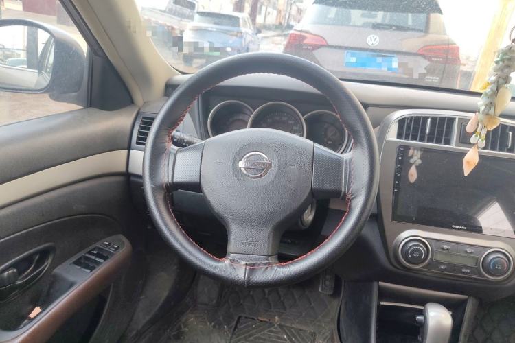 Used Nissan Sylphy 2012 Classic 1.6XE Automatic Comfort Edition Steering Wheel