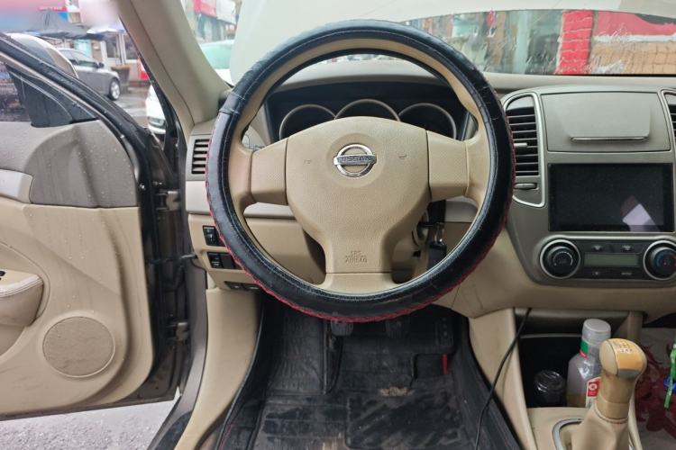Used Nissan Sylphy 2012 Classic 1.6XE Manual Comfort Edition Steering Wheel