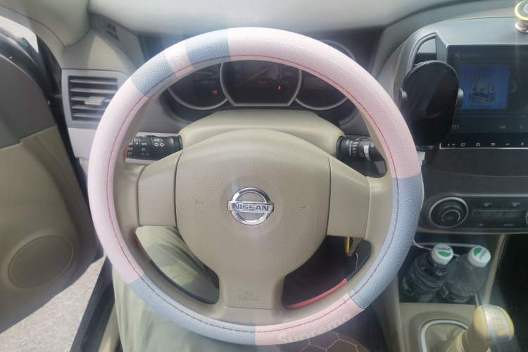 Used Nissan Sylphy 2012 Classic 1.6XE Manual Comfort Edition Steering Wheel