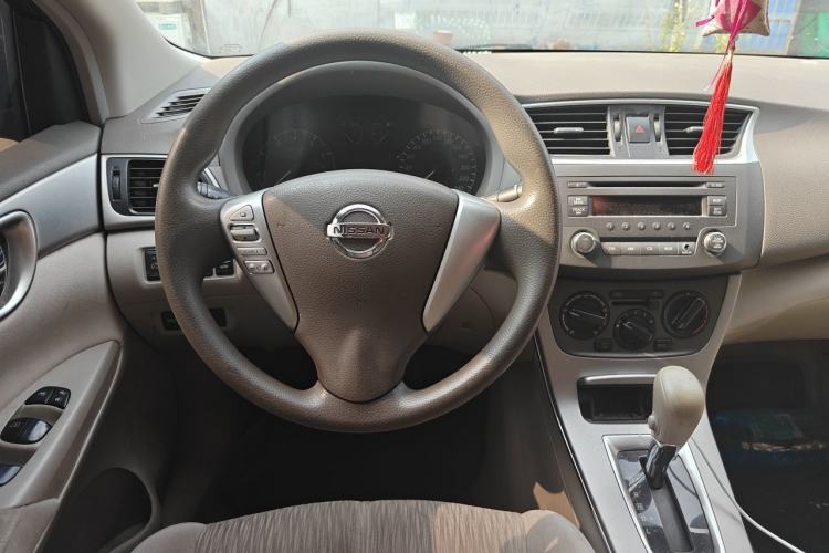 Used Nissan Sylphy 2012 1.8XE CVT Comfort Edition Steering Wheel