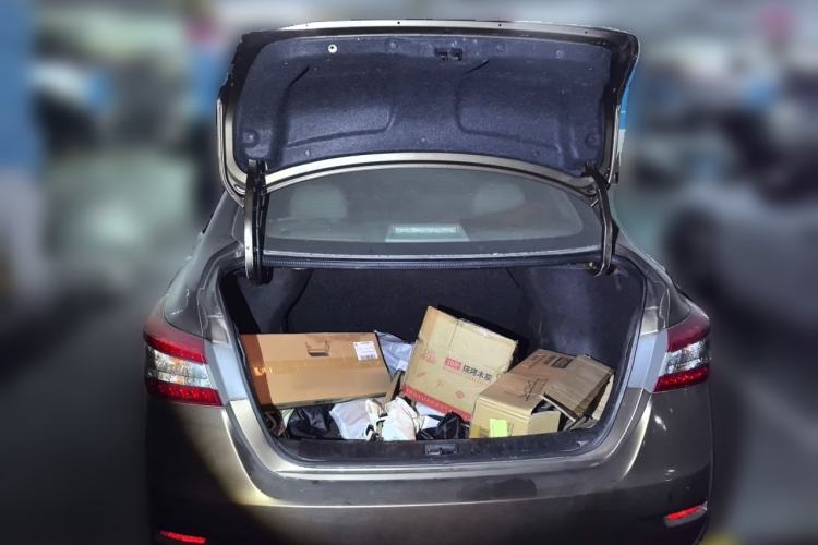 Used Nissan Sylphy 2012 1.6XE CVT Comfort Edition Trunk