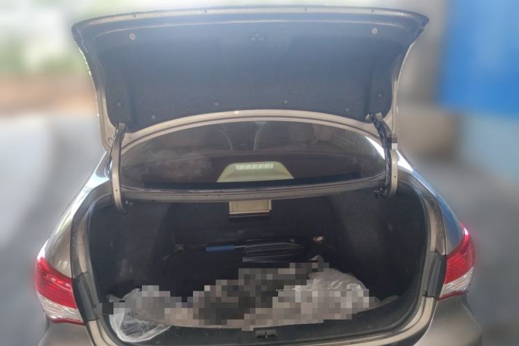 Used Nissan Sylphy 2012 Classic 1.6XE Manual Comfort Edition Trunk