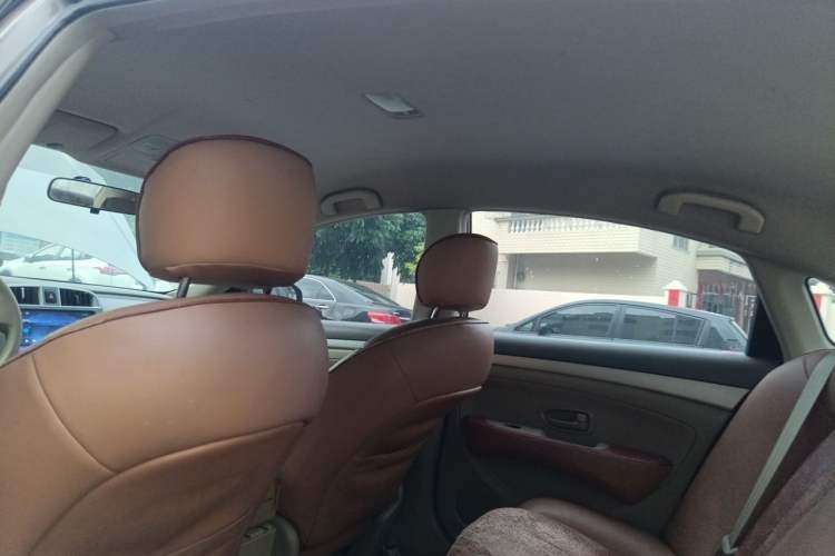 Used Nissan Sylphy 2012 Classic 1.6XE Automatic Comfort Edition Headliner