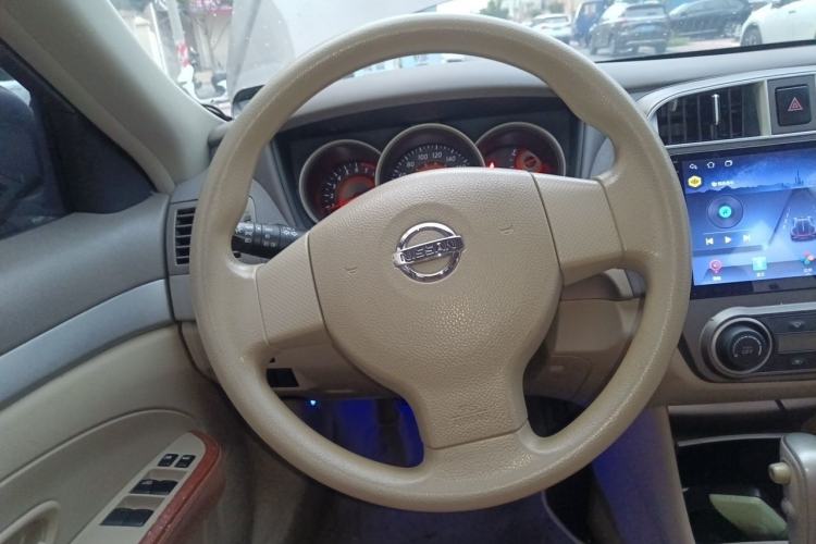 Used Nissan Sylphy 2012 Classic 1.6XE Automatic Comfort Edition Steering Wheel