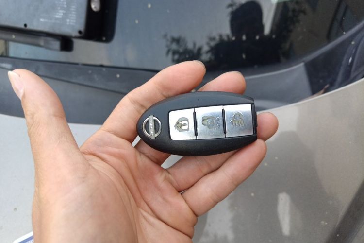 Used Nissan Sylphy 2012 Classic 1.6XE Automatic Comfort Edition Vehicle Key
