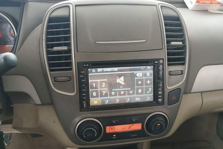 Used Nissan Sylphy 2012 Classic 1.6XE Manual Comfort Edition Audio And AC Panel