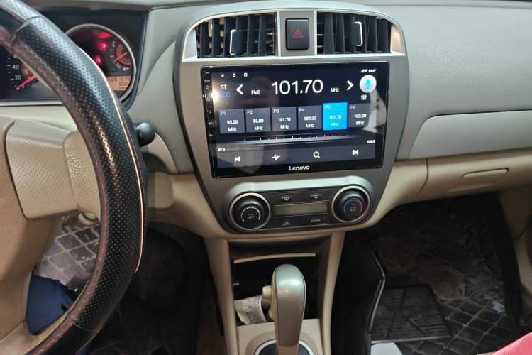 Used Nissan Sylphy 2012 Classic 1.6XE Automatic Comfort Edition Audio And AC Panel