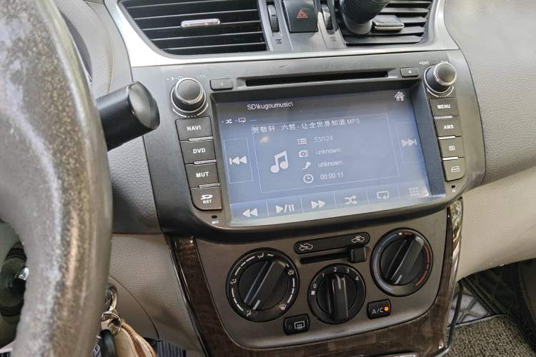 Used Nissan Sylphy 2012 1.6 XL CVT Luxury Edition Audio And AC Panel
