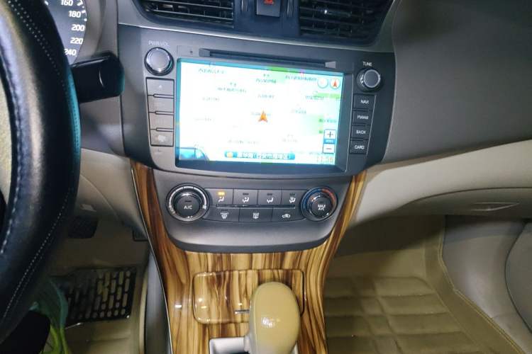 Used Nissan Sylphy 2012 1.6 XL CVT Luxury Edition Audio And AC Panel