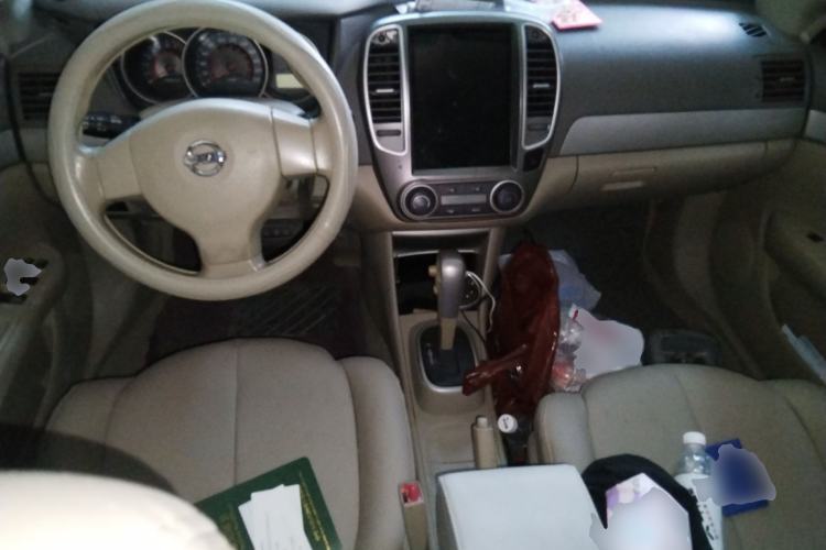 Used Nissan Sylphy 2012 Classic 1.6XE Automatic Comfort Edition Center Console