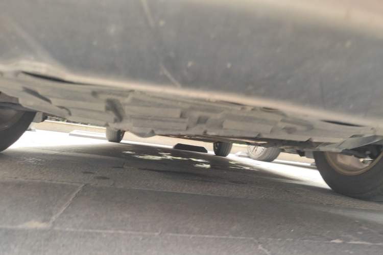 Used Nissan Sylphy 2012 Classic 1.6XE Automatic Comfort Edition Chassis Front