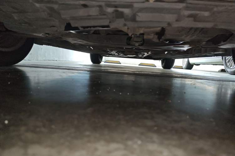 Used Nissan Sylphy 2012 Classic 1.6XE Automatic Comfort Edition Chassis Front