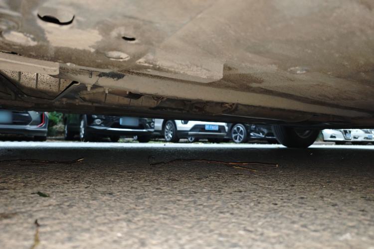 Used Nissan Sylphy 2012 Classic 1.6XE Manual Comfort Edition Chassis Front Left