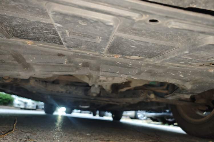 Used Nissan Sylphy 2012 Classic 1.6XE Manual Comfort Edition Chassis Front