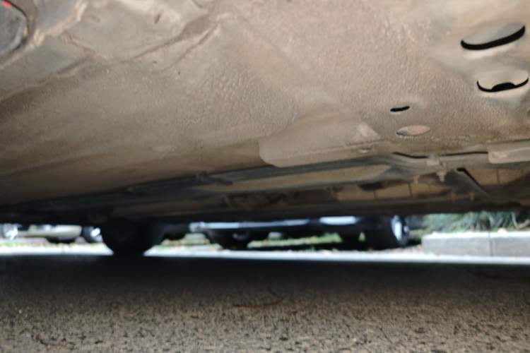 Used Nissan Sylphy 2012 Classic 1.6XE Manual Comfort Edition Chassis Front Right